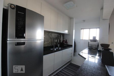 Cozinha de apartamento à venda com 2 quartos, 57m² em Jardim Íris, São Paulo