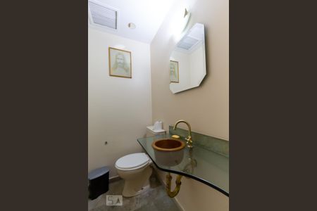Lavabo de apartamento para alugar com 3 quartos, 127m² em Jardim Ampliação, São Paulo