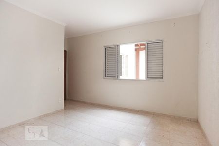 Casa para alugar com 250m², 3 quartos e 5 vagas Casa para alugar com 250m², 3 quartos e 5 vagasSuíte