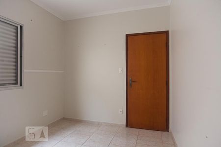 Casa para alugar com 250m², 3 quartos e 5 vagas Casa para alugar com 250m², 3 quartos e 5 vagasQuarto 2