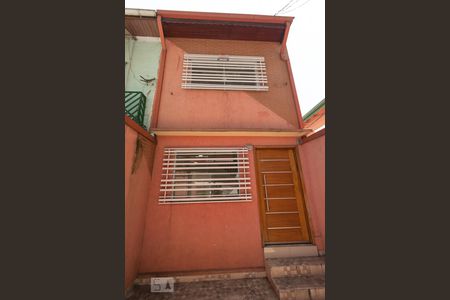 Casa para alugar com 140m², 2 quartos e 1 vagaFachada