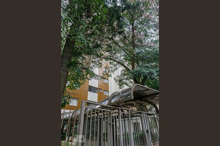 Apartamento para alugar com 66m², 2 quartos e 1 vaga Apartamento para alugar com 66m², 2 quartos e 1 vagaFachada