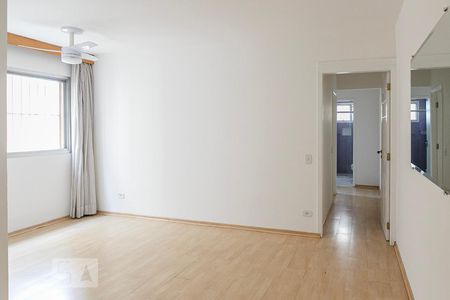 Sala de apartamento para alugar com 2 quartos, 66m² em Sumaré, São Paulo