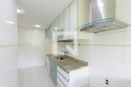 Apartamento à venda com 245m², 4 quartos e 4 vagasCozinha
