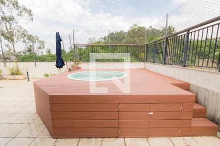 Apartamento à venda com 245m², 4 quartos e 4 vagasPiscina