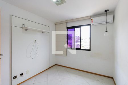 Apartamento à venda com 245m², 4 quartos e 4 vagasQuarto 3 - Suíte