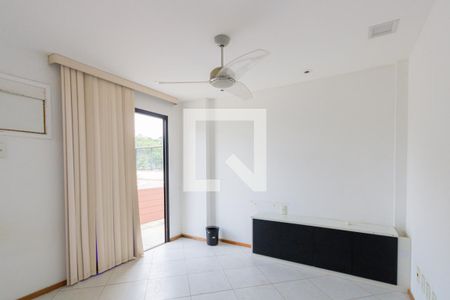 Apartamento à venda com 245m², 4 quartos e 4 vagasQuarto 4 - Suíte