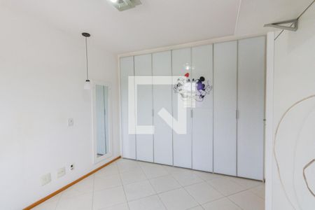 Apartamento à venda com 245m², 4 quartos e 4 vagasQuarto 3 - Suíte