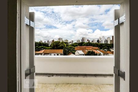 Studio para alugar com 45m², 1 quarto e sem vaga Studio para alugar com 45m², 1 quarto e sem vagaSacada do quarto