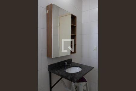 Apartamento à venda com 67m², 2 quartos e 1 vaga Apartamento à venda com 67m², 2 quartos e 1 vagaBanheiro
