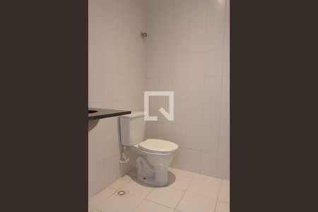 Apartamento à venda com 67m², 2 quartos e 1 vaga Apartamento à venda com 67m², 2 quartos e 1 vagaBanheiro da Suíte