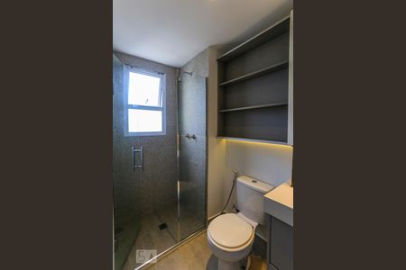 Apartamento para alugar com 68m², 2 quartos e 2 vagasBanheiro da Suite