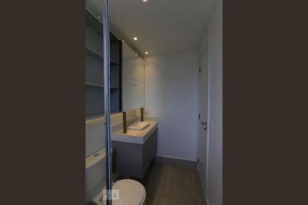 Apartamento para alugar com 68m², 2 quartos e 2 vagasBanheiro da Suite