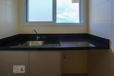Apartamento para alugar com 68m², 2 quartos e 2 vagasÁrea de Serviço