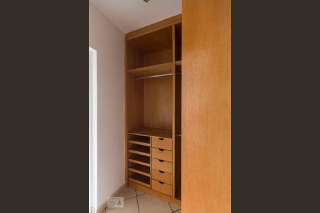 Apartamento para alugar com 78m², 3 quartos e 2 vagasCloset do Quarto 3 - Suíte