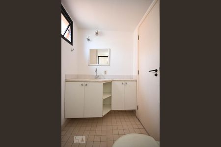 Banheiro Suíte de apartamento à venda com 1 quarto, 38m² em Vila Suzana, São Paulo