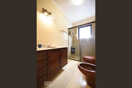 Apartamento à venda com 316m², 4 quartos e 4 vagasBanheiro