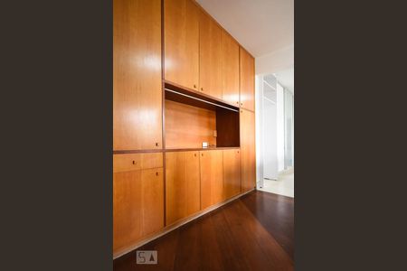 Apartamento à venda com 316m², 4 quartos e 4 vagasCozinha