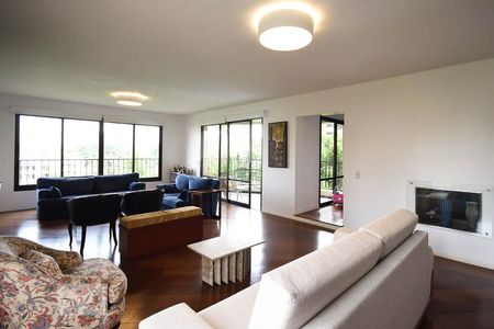 Apartamento à venda com 316m², 4 quartos e 4 vagasSala