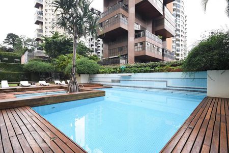 Apartamento à venda com 316m², 4 quartos e 4 vagasPiscina