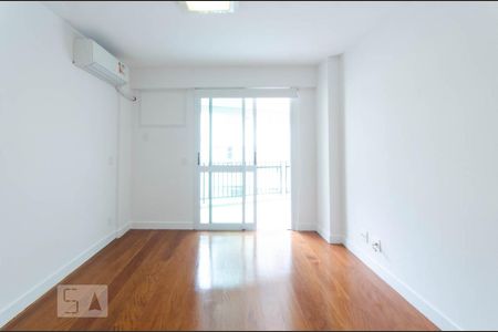 Suite 1 de apartamento para alugar com 3 quartos, 128m² em Leblon, Rio de Janeiro