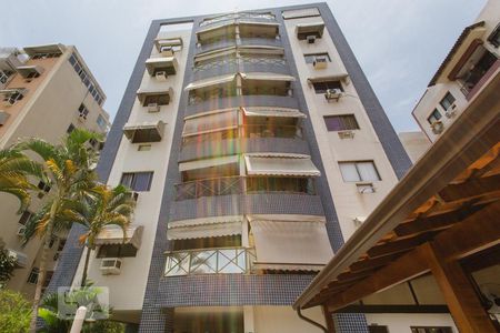 Apartamento à venda com 69m², 2 quartos e 1 vagaFachada