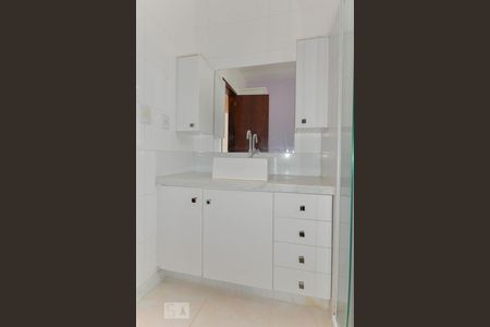 Banheiro de apartamento para alugar com 1 quarto, 49m² em Tijuca, Rio de Janeiro