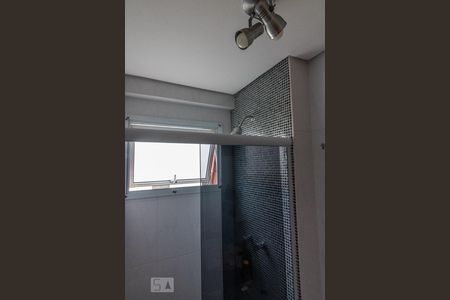 Casa à venda com 380m², 3 quartos e 8 vagasBanheiro do Quarto 1