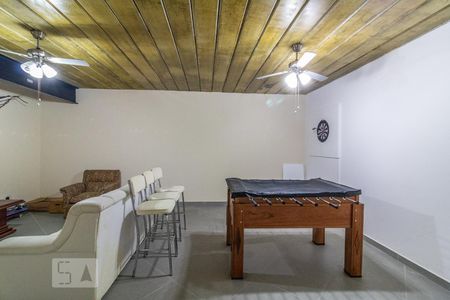 Casa à venda com 380m², 3 quartos e 8 vagasSalão de jogos