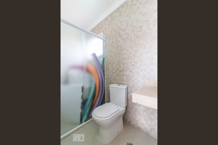 Casa à venda com 380m², 3 quartos e 8 vagasBanheiro