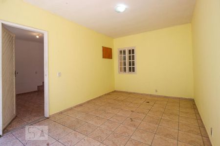 Casa à venda com 80m², 2 quartos e 1 vagaGaragem