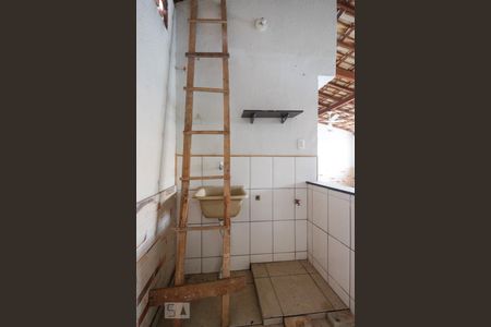 Casa à venda com 80m², 2 quartos e 1 vagaÁrea de Serviço 1