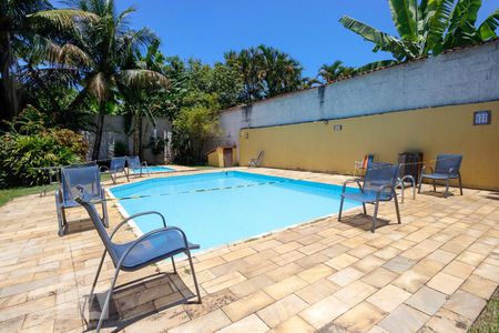 Casa à venda com 80m², 2 quartos e 1 vagaÁrea comum - Piscina