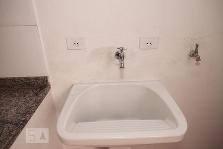 Casa à venda com 75m², 2 quartos e 1 vagaTanque