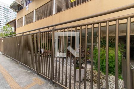 Apartamento à venda com 70m², 2 quartos e sem vagaFachada