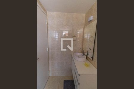 Apartamento à venda com 70m², 2 quartos e sem vagaBanheiro