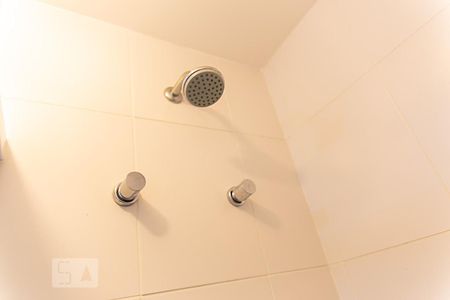 Apartamento à venda com 46m², 2 quartos e 1 vagaDetalhe do Banheiro
