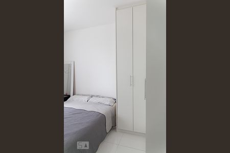 Apartamento à venda com 46m², 2 quartos e 1 vagaQuarto 2