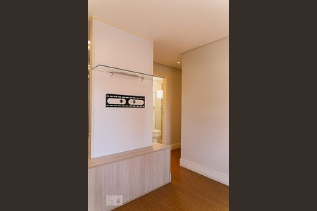 Apartamento à venda com 75m², 2 quartos e 2 vagas Apartamento à venda com 75m², 2 quartos e 2 vagasSuíte