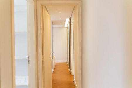 Apartamento à venda com 75m², 2 quartos e 2 vagas Apartamento à venda com 75m², 2 quartos e 2 vagasCorredor