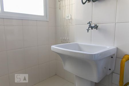 Apartamento à venda com 75m², 2 quartos e 2 vagas Apartamento à venda com 75m², 2 quartos e 2 vagasÁrea de Serviço