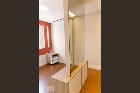 Apartamento à venda com 75m², 2 quartos e 2 vagas Apartamento à venda com 75m², 2 quartos e 2 vagasSuíte