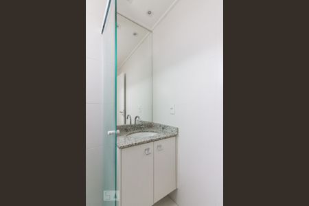 Apartamento à venda com 72m², 2 quartos e 1 vagaBanheiro Suite