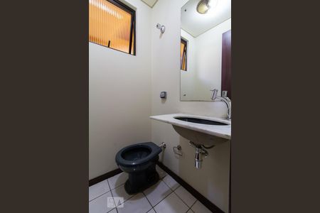 Casa para alugar com 4 quartos, 125m² em Santa Cândida, Curitiba