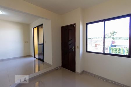 Casa para alugar com 4 quartos, 125m² em Santa Cândida, Curitiba