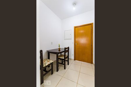 Apartamento para alugar com 40m², 1 quarto e 1 vaga Apartamento para alugar com 40m², 1 quarto e 1 vagaEntrada