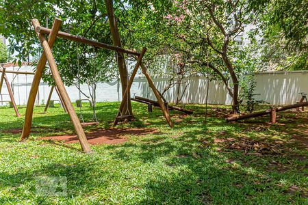 Apartamento à venda com 48m², 2 quartos e 1 vagaÁrea Comum - Playground