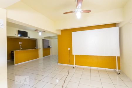 Apartamento à venda com 55m², 2 quartos e 1 vaga Apartamento à venda com 55m², 2 quartos e 1 vagaÁrea comum - Salão de festas