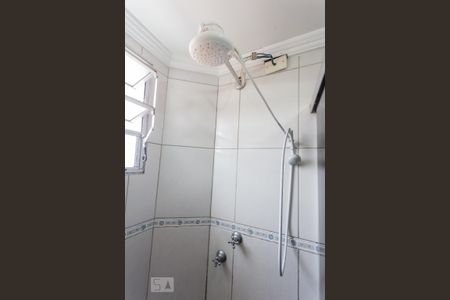 Apartamento à venda com 55m², 2 quartos e 1 vaga Apartamento à venda com 55m², 2 quartos e 1 vagaChuveiro
