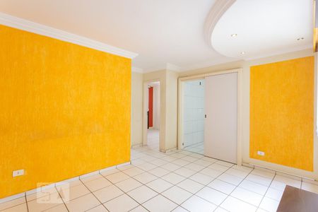 Apartamento à venda com 55m², 2 quartos e 1 vaga Apartamento à venda com 55m², 2 quartos e 1 vagaSala